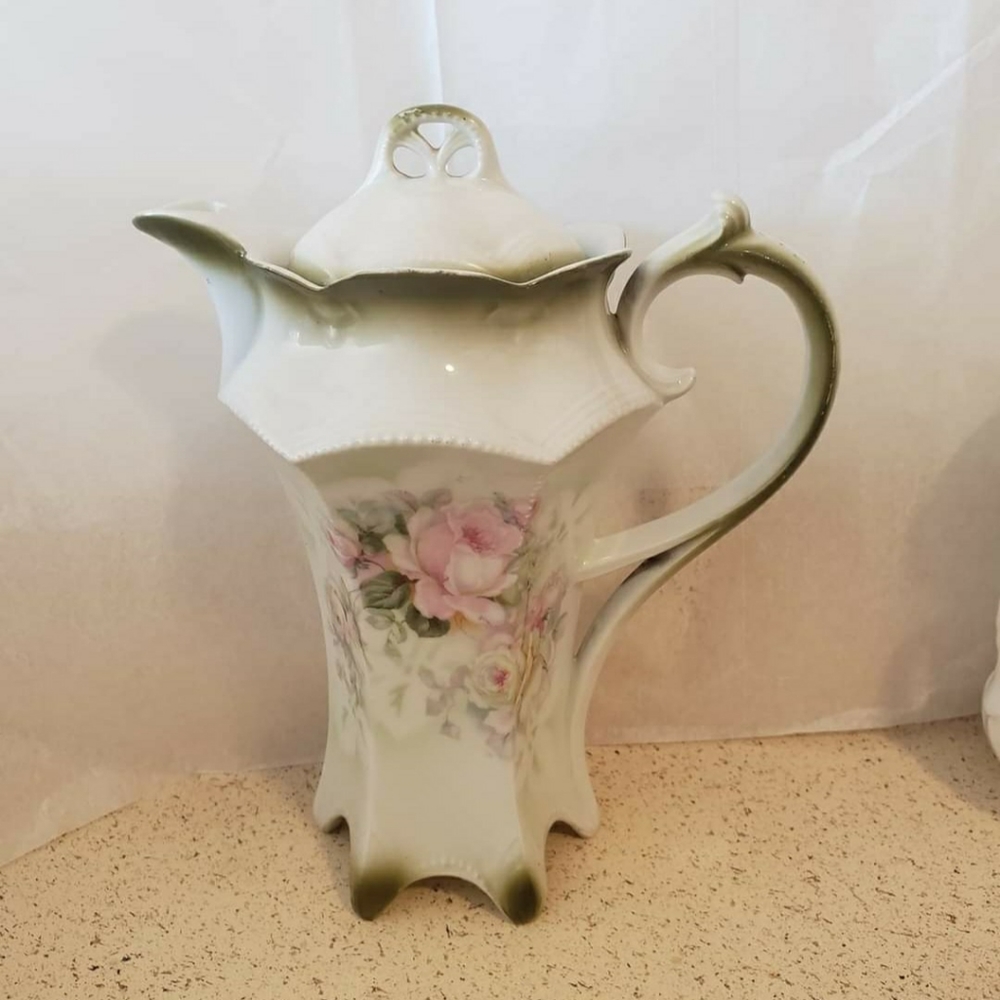 Serhant Chocolate Pot